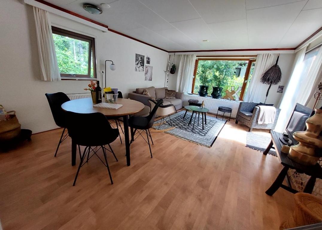 Chalet Heerlijk In Prachtige Natuur.